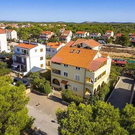 Apartament In With Sea View Balcony Air Conditioning Wi Fi *