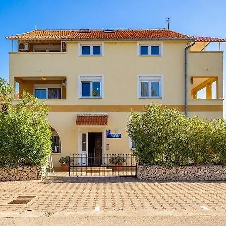 In With Sea View Balcony Air Conditioning Wi Fi Vodice