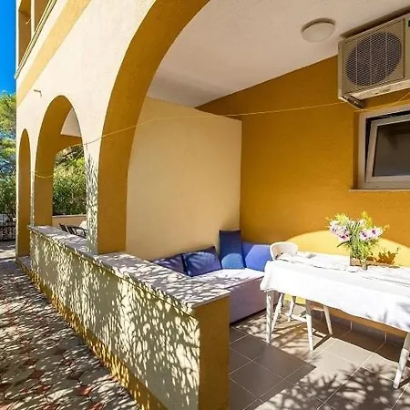 Apartament In With Sea View Balcony Air Conditioning Wi Fi *